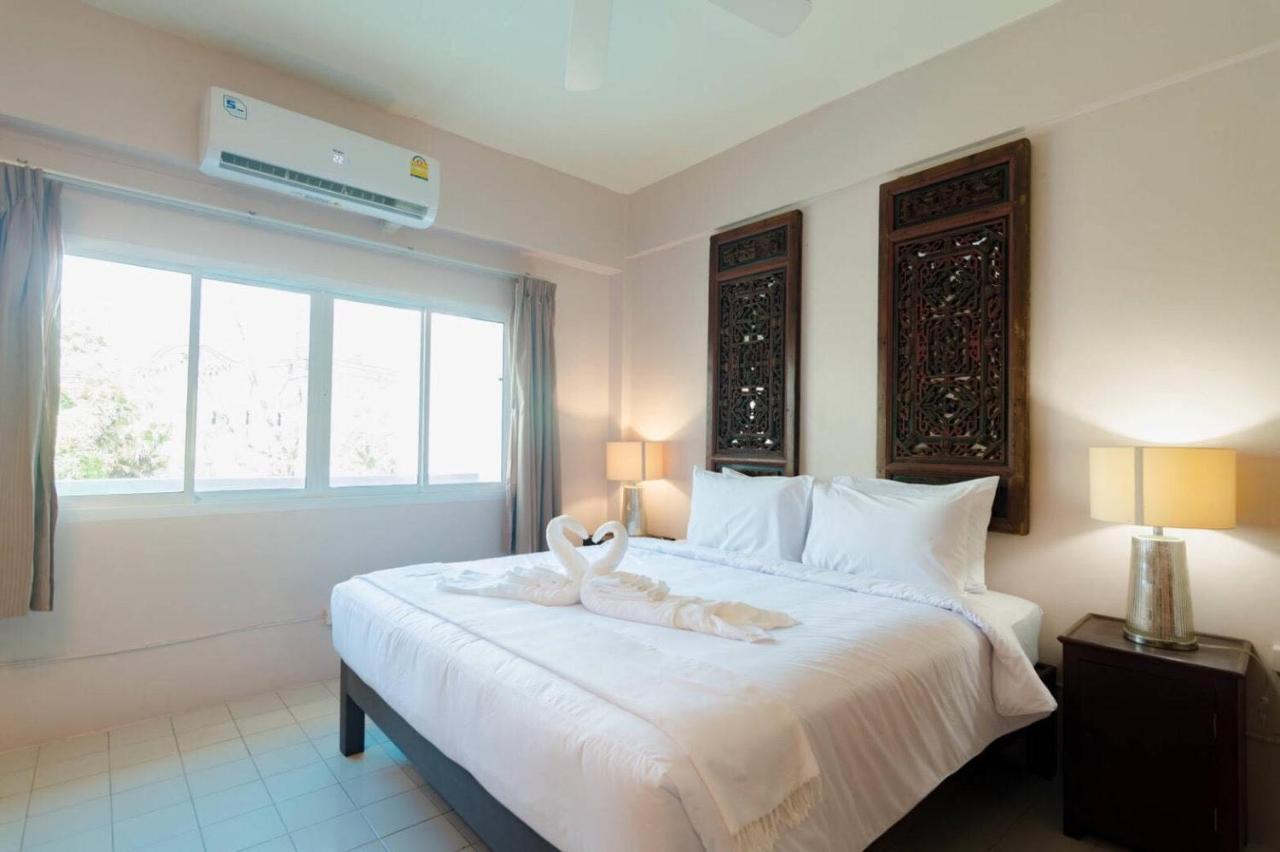 Bed At Beach Hostel Phuket Buitenkant foto